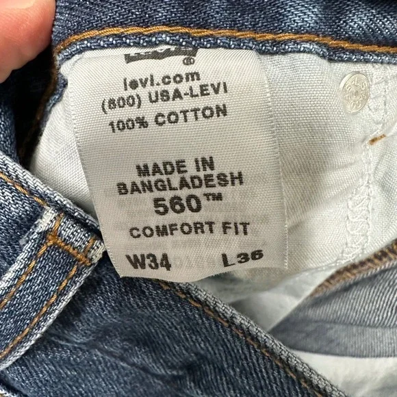 Levis 560 Comfort Fit Jeans Mens 34x36 Blue Relaxed Tapered Medium Wash Denim - Picture 7 of 8